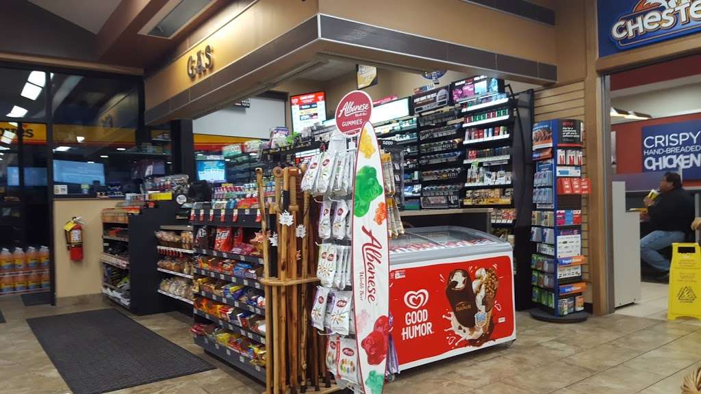 Loves Travel Stop | 9000 west inter park, Pendleton, IN 46064, USA | Phone: (317) 485-2198