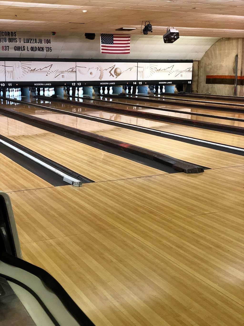 Modern Lanes | 1948 Wyoming Ave, Exeter, PA 18643, USA | Phone: (570) 693-0584