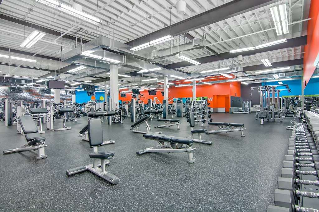 Blink Fitness Parsippany | 3053 US-46, Parsippany-Troy Hills, NJ 07054 | Phone: (973) 532-6780