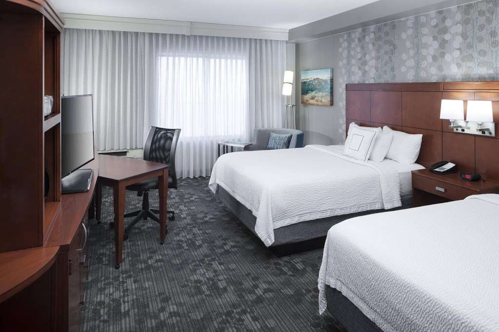 Courtyard by Marriott Phoenix Chandler/Fashion Center | 1100 S Price Rd, Chandler, AZ 85286 | Phone: (480) 855-8600