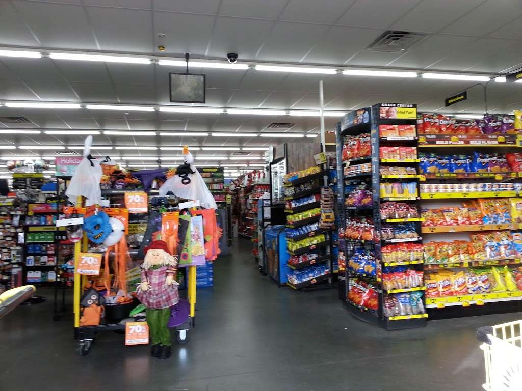 Dollar General | 178 W Kings Hwy, Center Hill, FL 33514, USA | Phone: (352) 569-0796