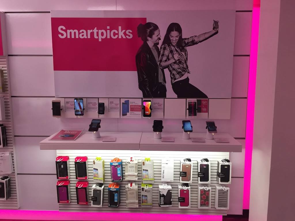 T-Mobile | 8022 Limonite Ave Unit 110, Riverside, CA 92509 | Phone: (951) 416-1021