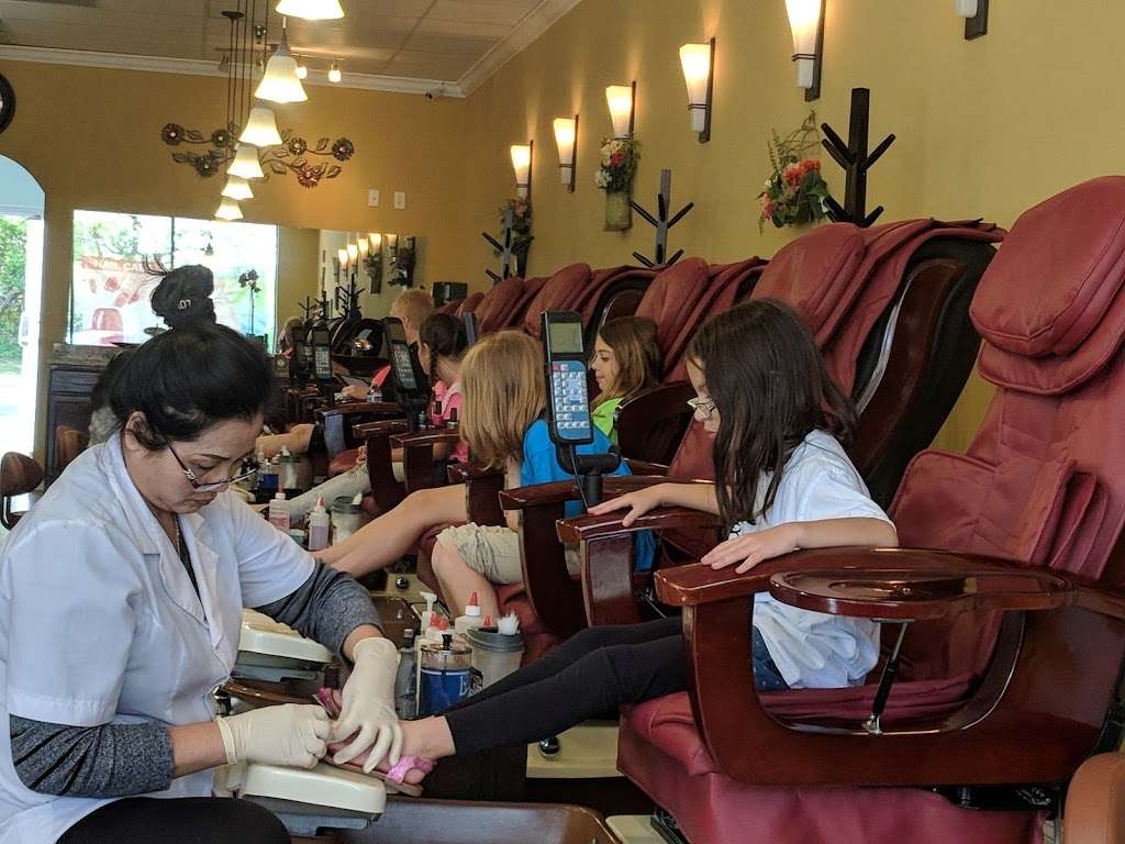 TT Nails & Spa | 27405 US-27, Leesburg, FL 34748, USA | Phone: (352) 638-9088