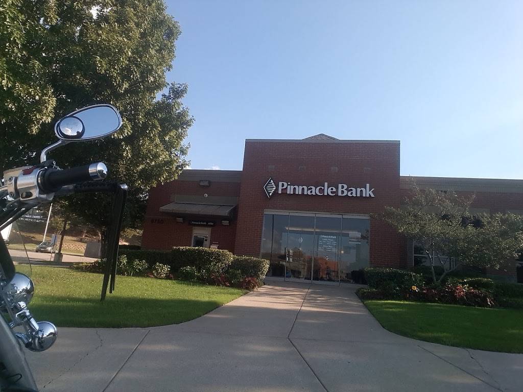 Pinnacle Bank | 6750 Bridge St, Fort Worth, TX 76112, USA | Phone: (817) 496-6700