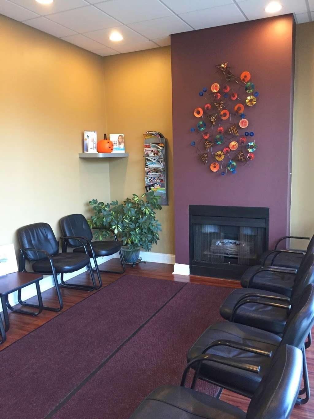 Suburban Family Dental | 645 W Golf Rd, Des Plaines, IL 60016, USA | Phone: (847) 640-0778