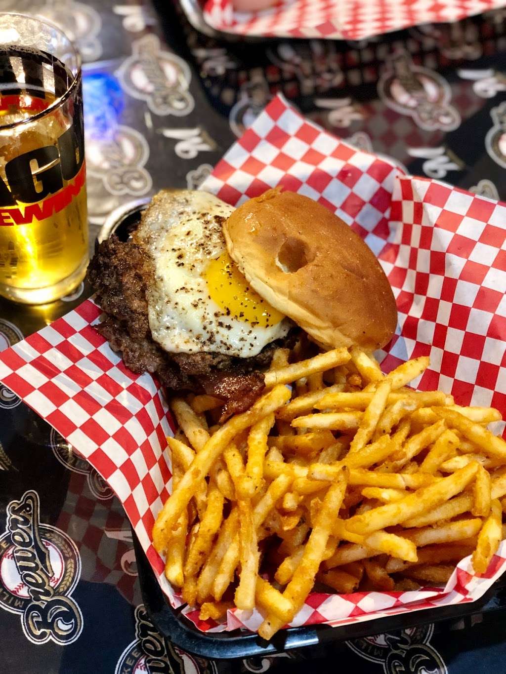 Matty G’s Steakburgers & Spirits | 18425 N 51st Ave, Glendale, AZ 85308, USA | Phone: (623) 235-6218