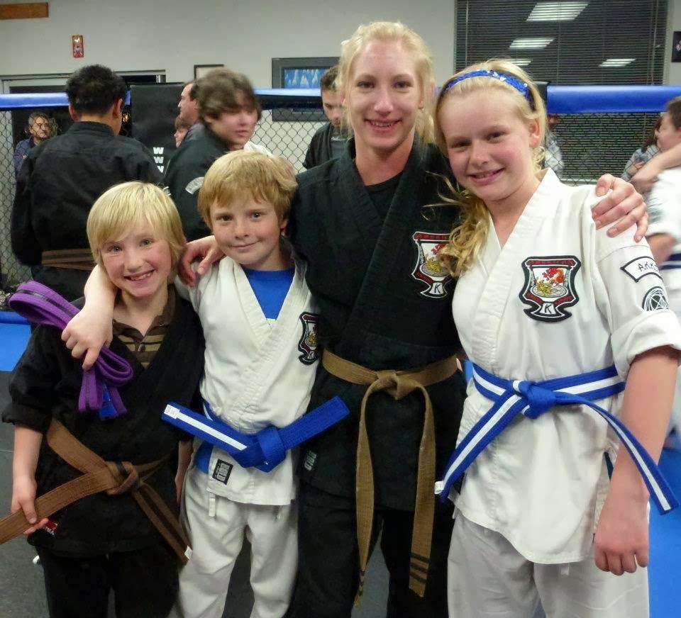 Speakmans Kenpo 5.0 and New Breed Martial Arts | 26120 CA-189, Twin Peaks, CA 92391, USA | Phone: (707) 496-3504