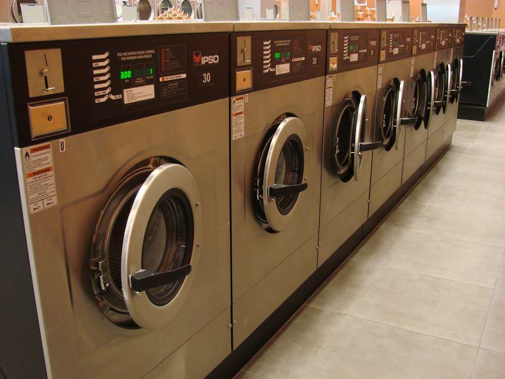 Ranchies Laundromat | 1602 E Roosevelt St, Phoenix, AZ 85006, USA | Phone: (602) 254-1879