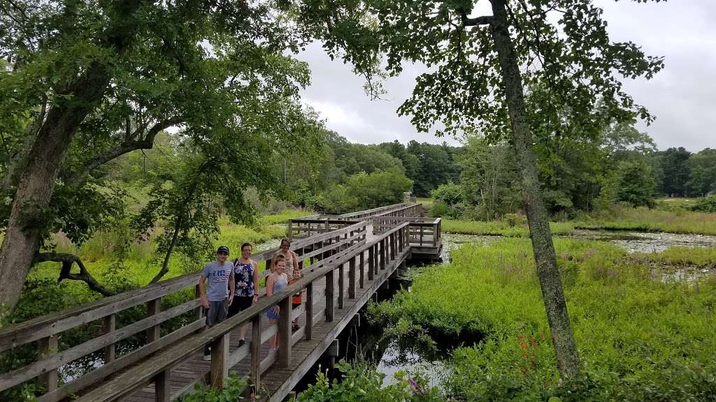 The Nature Trail and Cranberry Bog | 252 Patriot Pl, Foxborough, MA 02035, USA