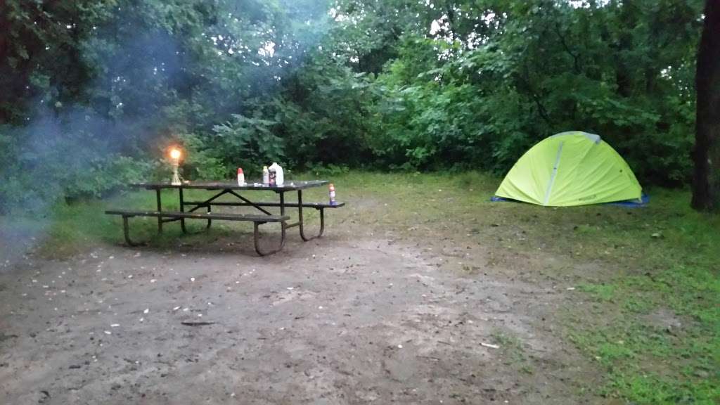 Whitewater Lake Campground | Hi Lo Rd, Whitewater, WI 53190 | Phone: (262) 473-7501