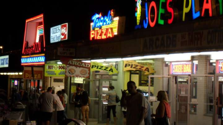 Tripoli Pizza | 23 Broadway, Salisbury, MA 01952, USA | Phone: (978) 465-3846