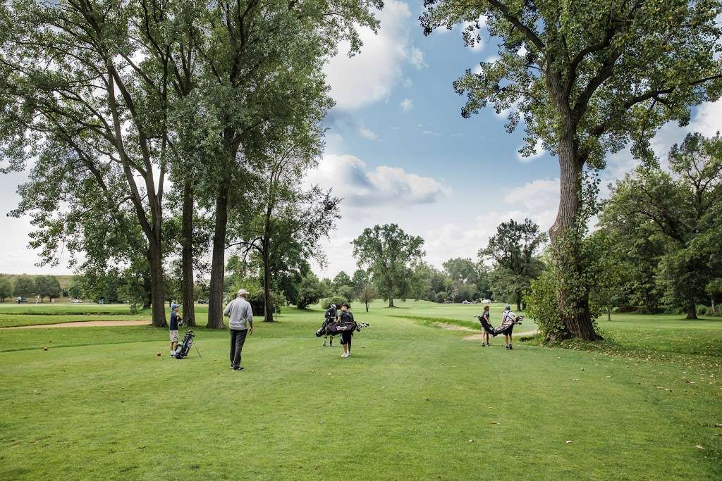 Winnetka Golf Club | 1300 Oak St, Winnetka, IL 60093 | Phone: (847) 501-2050