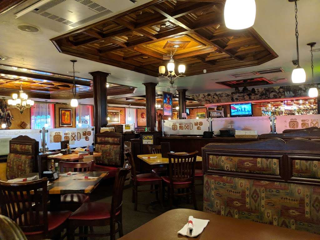 El Salto Restaurant | 9611 Calumet Ave, Munster, IN 46321, USA | Phone: (219) 836-0600