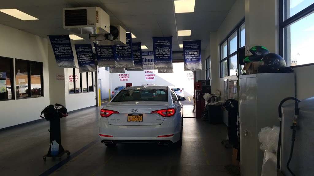 Advantage Hyundai | Advantage Hyundai, 440 Plainview Rd, Hicksville, NY 11801, USA | Phone: (516) 806-5766