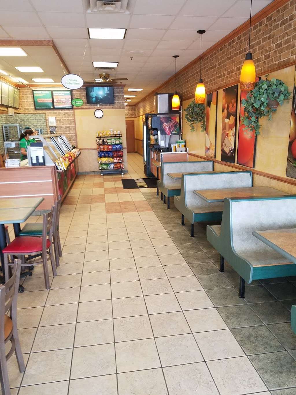 Subway Restaurants | 6747 Lea Berry Way, Haymarket, VA 20169 | Phone: (703) 753-1115