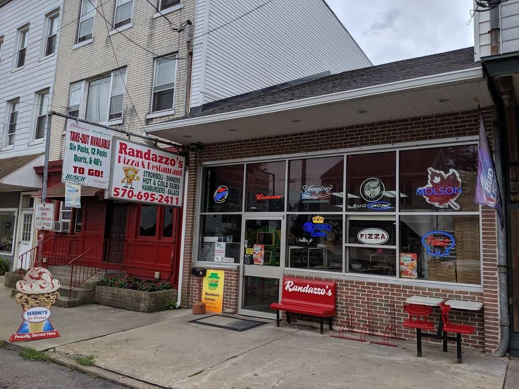 Randazzo Pizza & Restaurant | 18 E Main St, Tremont, PA 17981, USA | Phone: (570) 695-2411