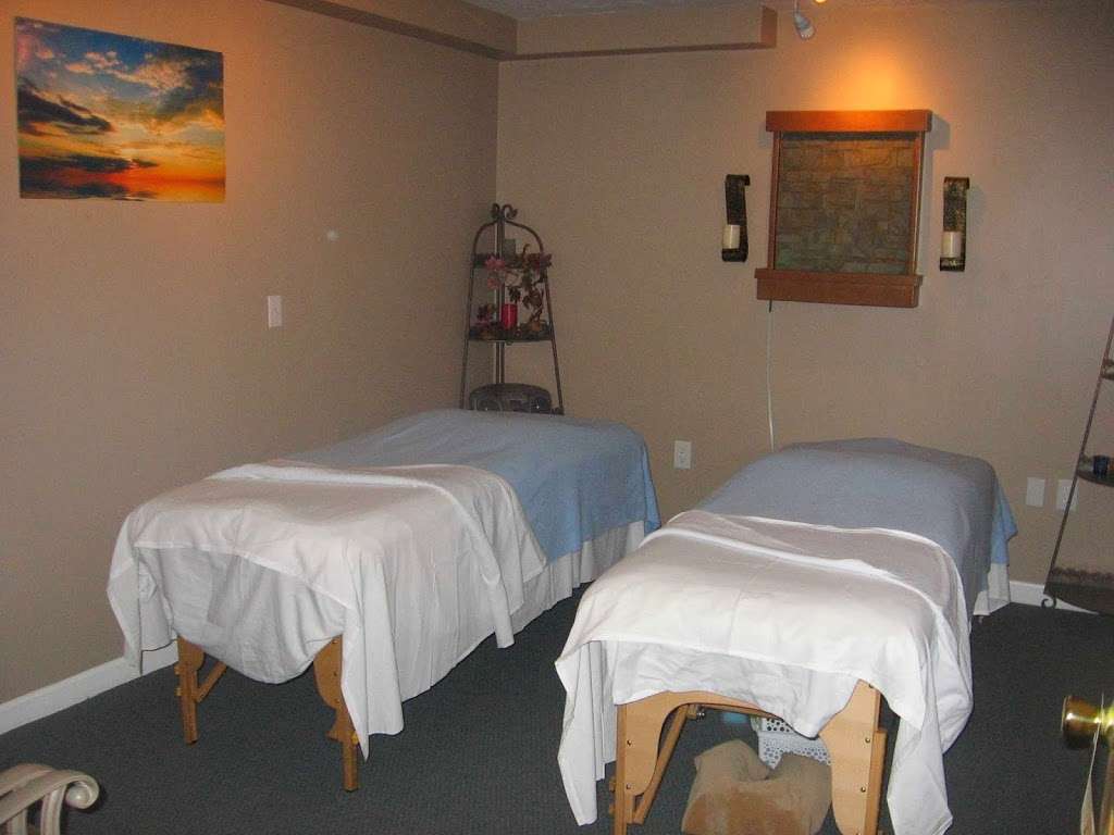 Creative Comforts Massage & Spa | 12 Harding St, Lakeville, MA 02347, USA | Phone: (508) 923-2031