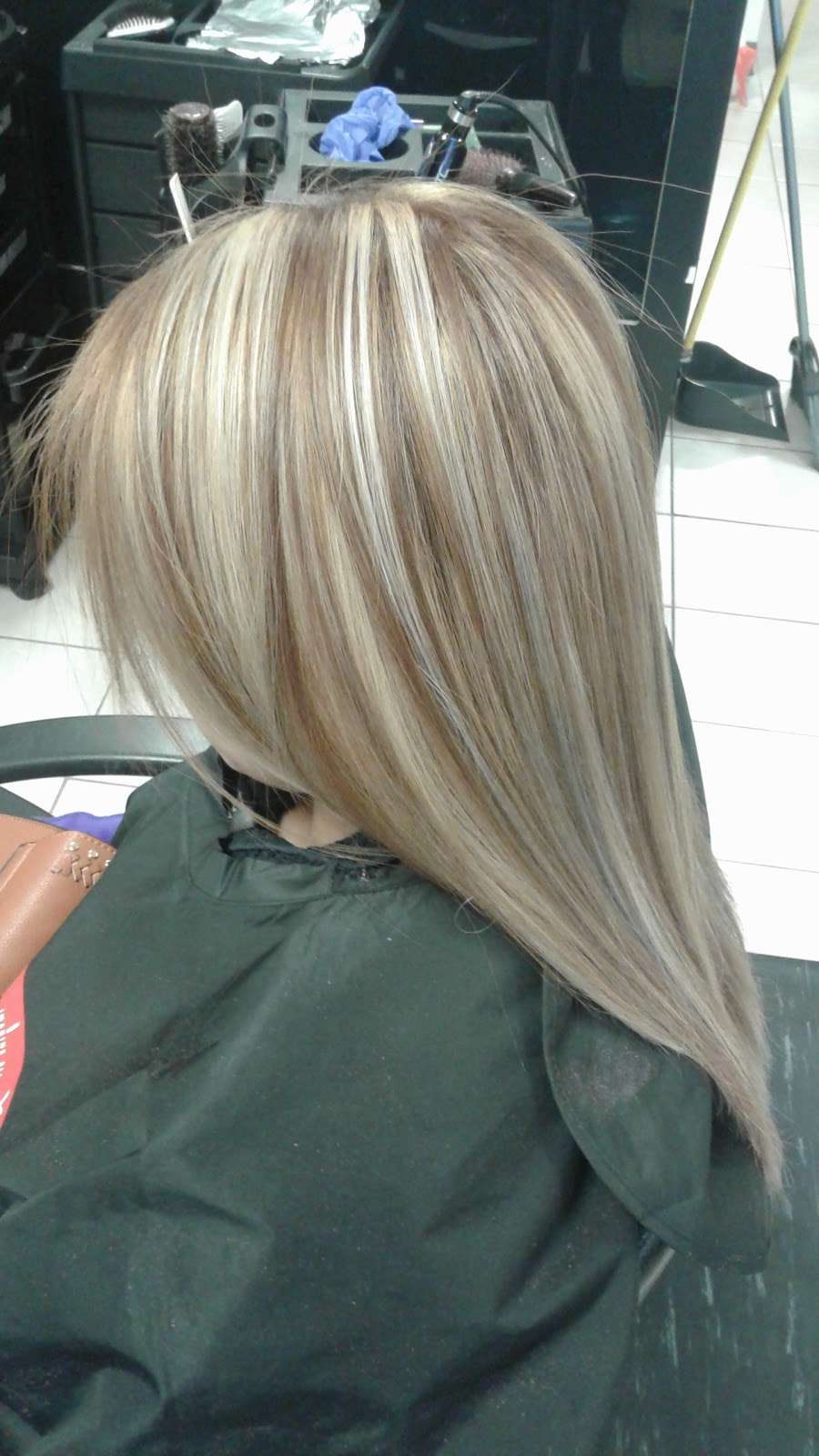 VeMe Hair Salon by Maria | 8220 Louetta Rd Suite 102, Spring, TX 77379, USA | Phone: (281) 570-7590