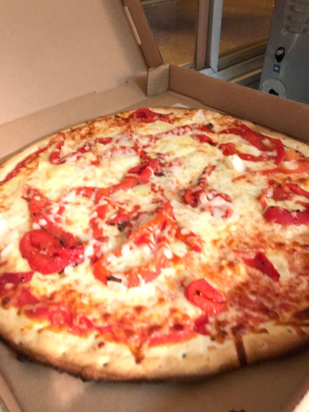 Perkiomen Pizza & Pasta | 800 Main St, Schwenksville, PA 19473 | Phone: (484) 552-8430