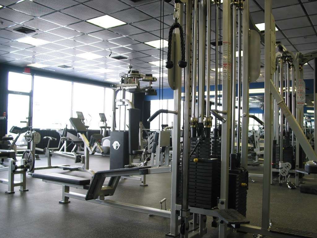 EDGE 24 Hour Private Fitness | 101 Broadway Rd #5, Dracut, MA 01826, USA | Phone: (978) 454-3247