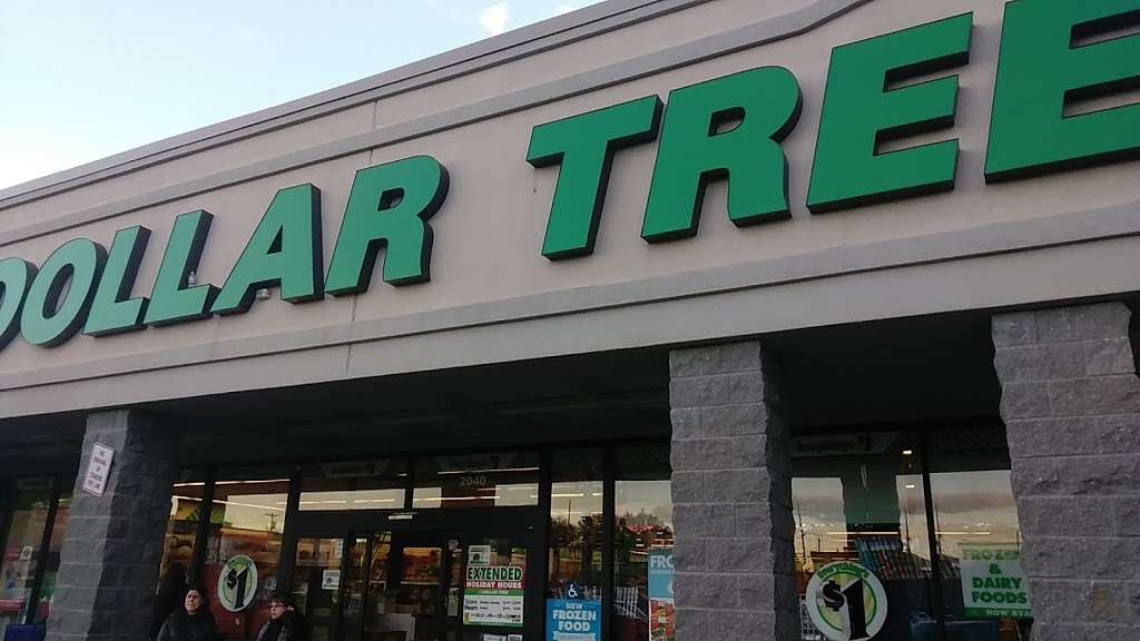 Dollar Tree, 2040 Forest Ave 5, Staten Island, NY 10303, USA