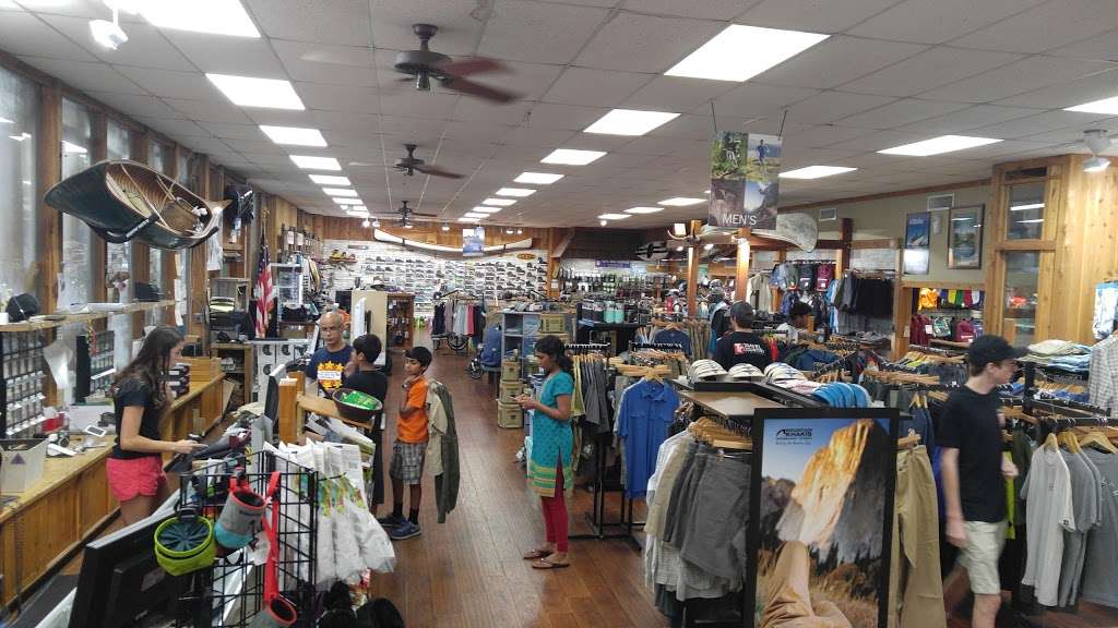 travel country outfitters florida