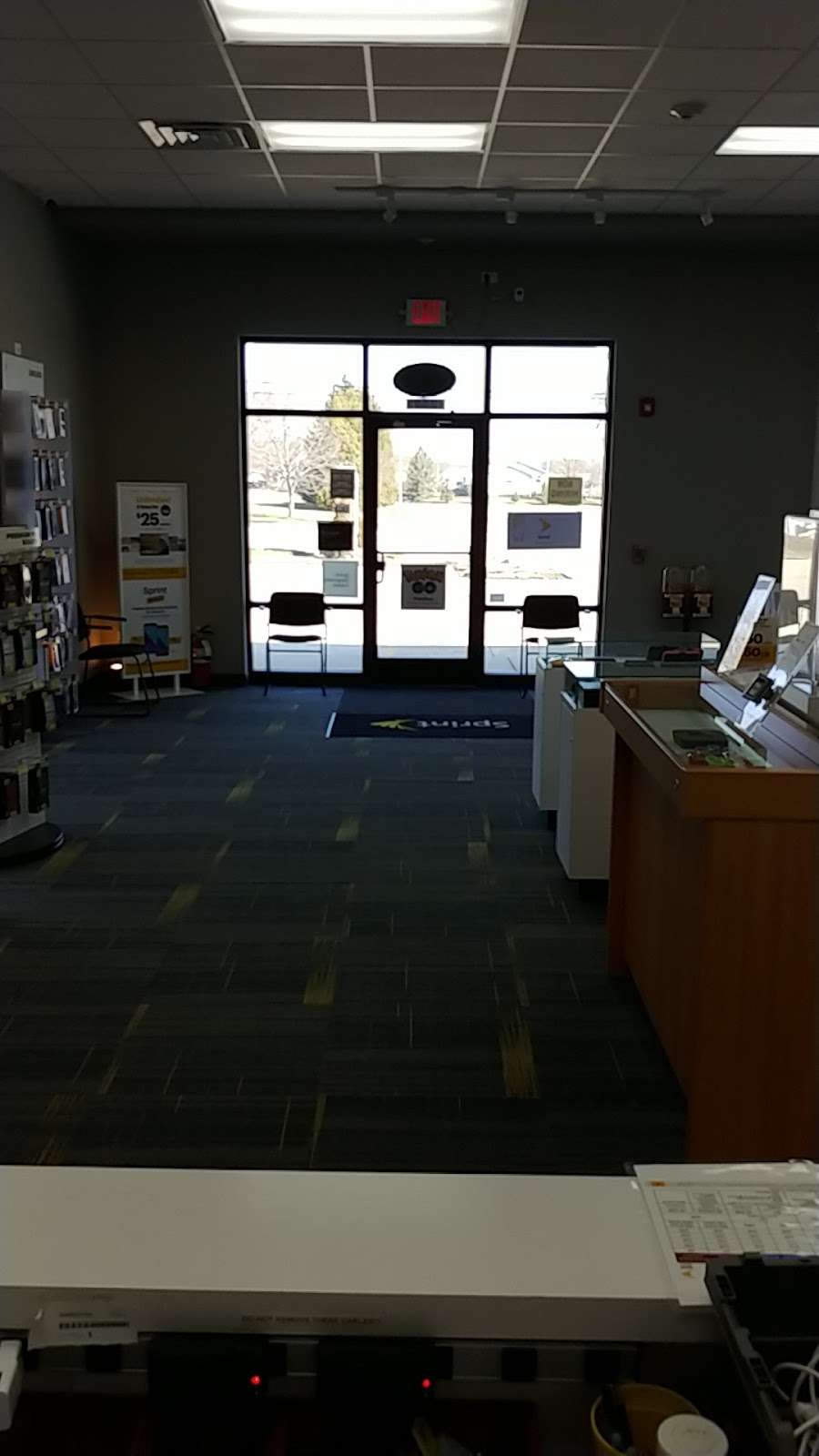 Sprint Store | 2207 US-12, Spring Grove, IL 60081 | Phone: (815) 675-2477