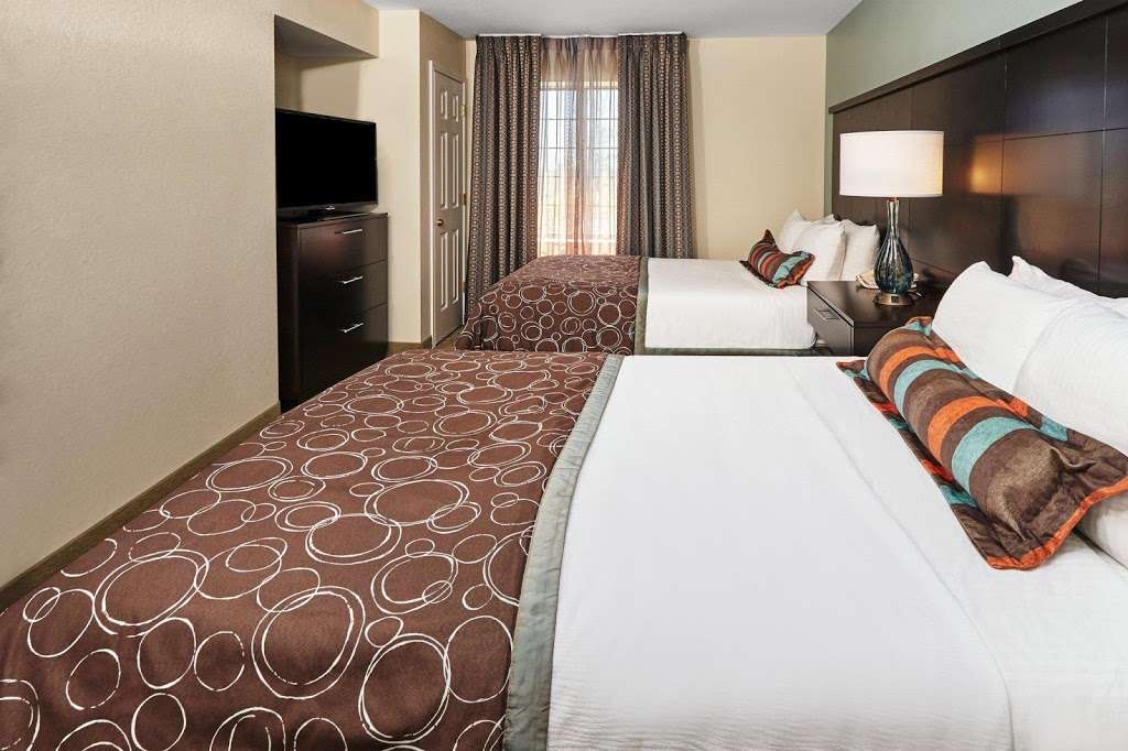 Staybridge Suites Chicago -- Glenview | 2600 Lehigh Ave, Glenview, IL 60026, USA | Phone: (847) 657-0002