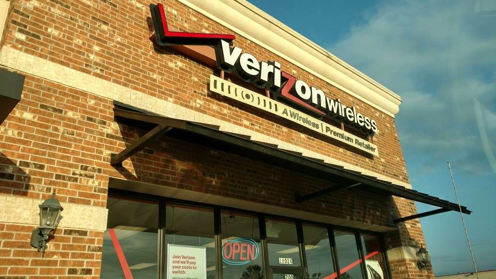 Verizon Authorized Retailer – Victra | 18024 TX-105 Ste 700, Montgomery, TX 77356, USA | Phone: (936) 582-1916