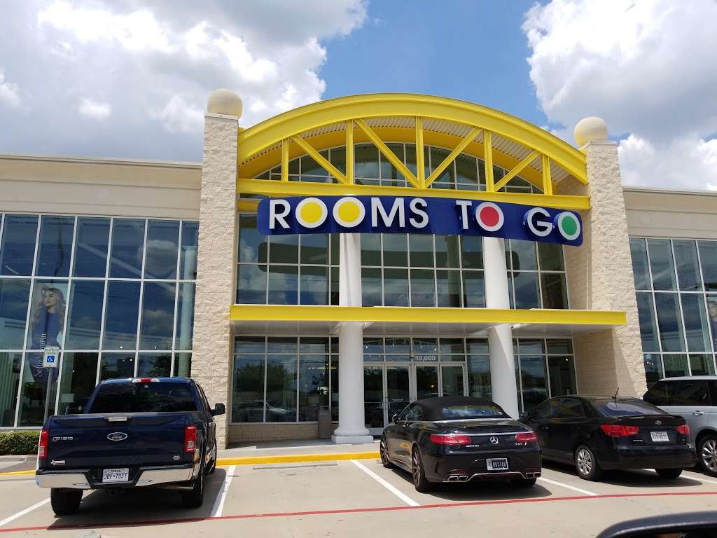 Rooms To Go Furniture Store | 10000 Katy Fwy Suite A, Houston, TX 77055, USA | Phone: (713) 465-1075