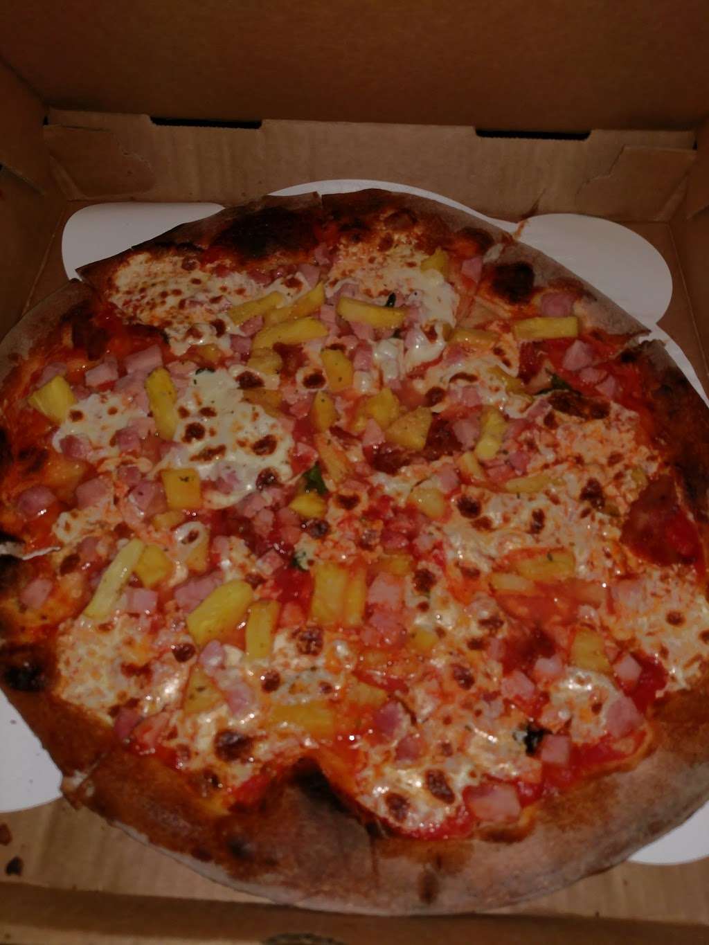 CPs Woodfired Pizza | 17 New Driftway, Scituate, MA 02066, USA | Phone: (781) 378-2743