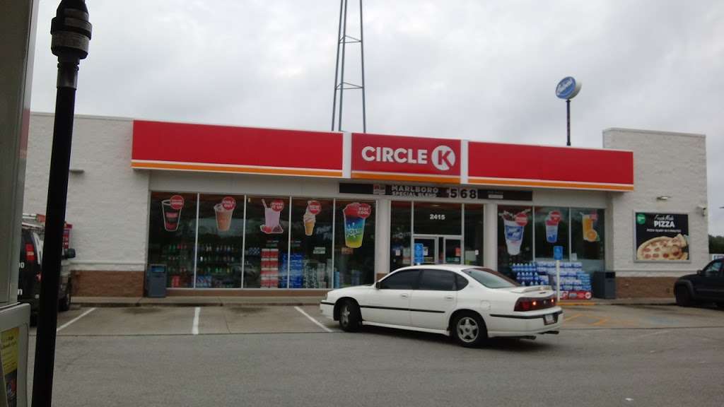 Circle K | 2415 W Jonathan Moore Pike, Columbus, IN 47201, USA | Phone: (812) 375-2264