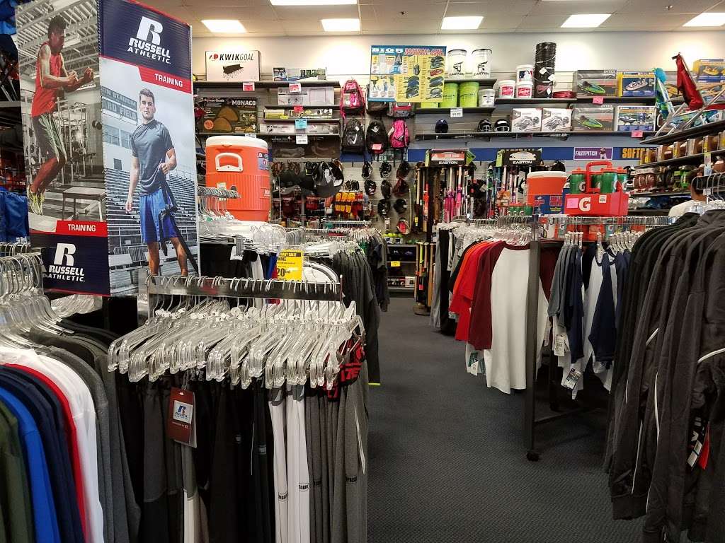 Big 5 Sporting Goods | 8145 Mira Mesa Blvd, San Diego, CA 92126 | Phone: (858) 693-4941