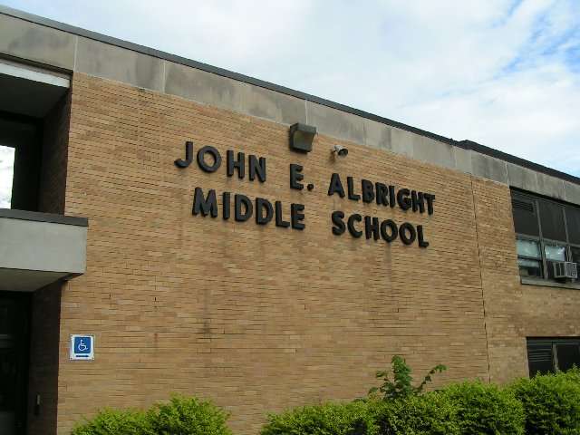 Albright Middle School | 1110 S Villa Ave, Villa Park, IL 60181 | Phone: (630) 279-6160