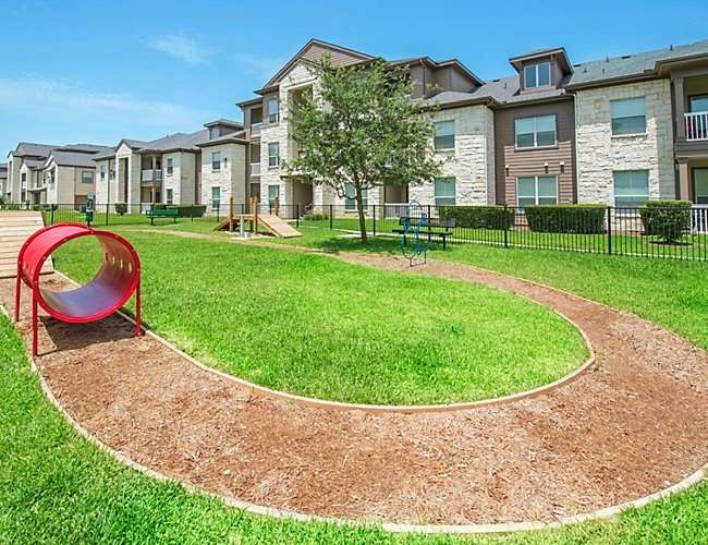 Brazos Ranch Apartment Homes | 7404 Town Center Blvd, Rosenberg, TX 77471, USA | Phone: (281) 342-4700