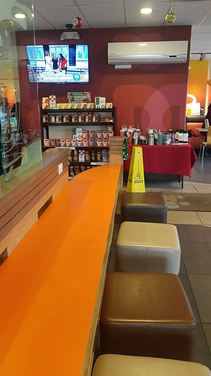 Dunkin Donuts | 2960 W Skippack Pike #4, Worcester, PA 19490 | Phone: (484) 991-8067