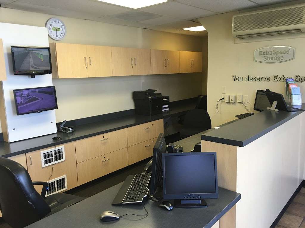 Extra Space Storage | 17925 Valley Blvd, La Puente, CA 91744, USA | Phone: (626) 964-3311 Extra Space Storage | 17925 Valley Blvd, La Puente, CA 91744, USA | Phone: (626) 964-3311