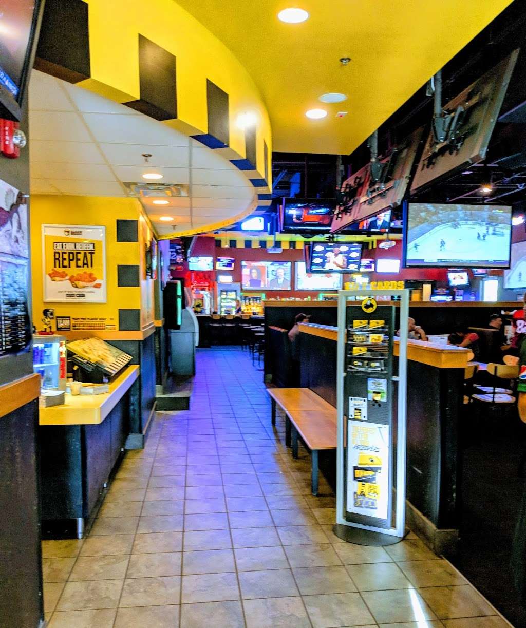 Buffalo Wild Wings | 103 Quarry Rd, Downingtown, PA 19335, USA | Phone: (610) 269-1157