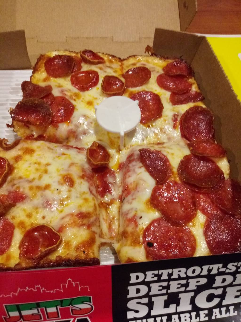 Jets Pizza | 3160 Broadway, Grove City, OH 43123 | Phone: (614) 991-5999