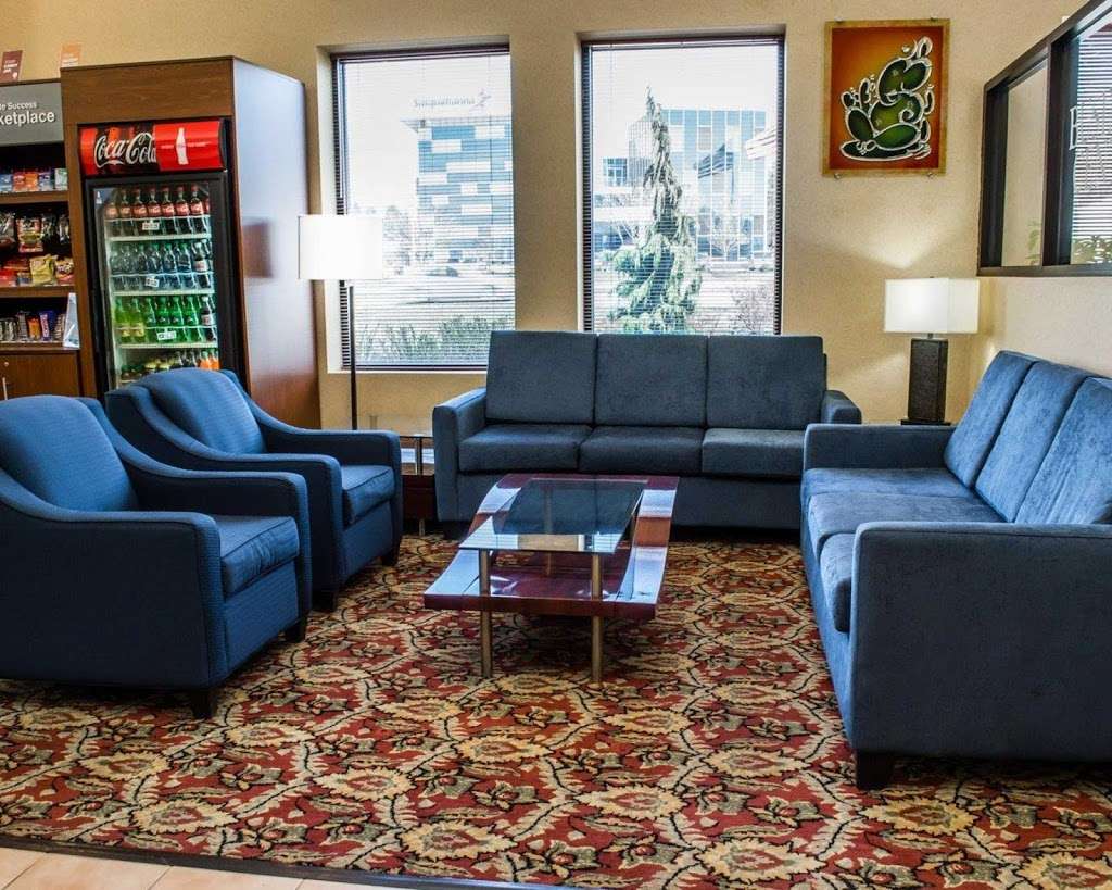 Comfort Suites | 1801 Dual Hwy, Hagerstown, MD 21740, USA | Phone: (301) 791-8100