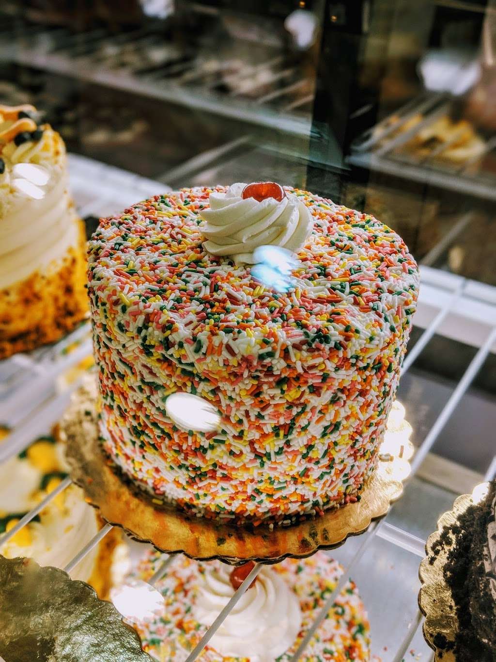 Carlos Bakery | Florida Mall, 8001 S Orange Blossom Trail, Orlando, FL 32809, USA | Phone: (407) 362-5365