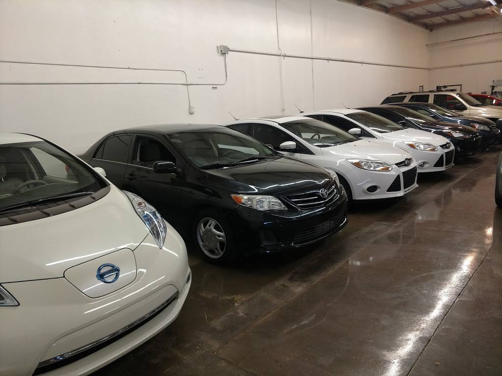 Insight Motors Indoor Showroom | 2127 S Priest Dr Ste 406, Tempe, AZ 85282, USA | Phone: (480) 243-8550