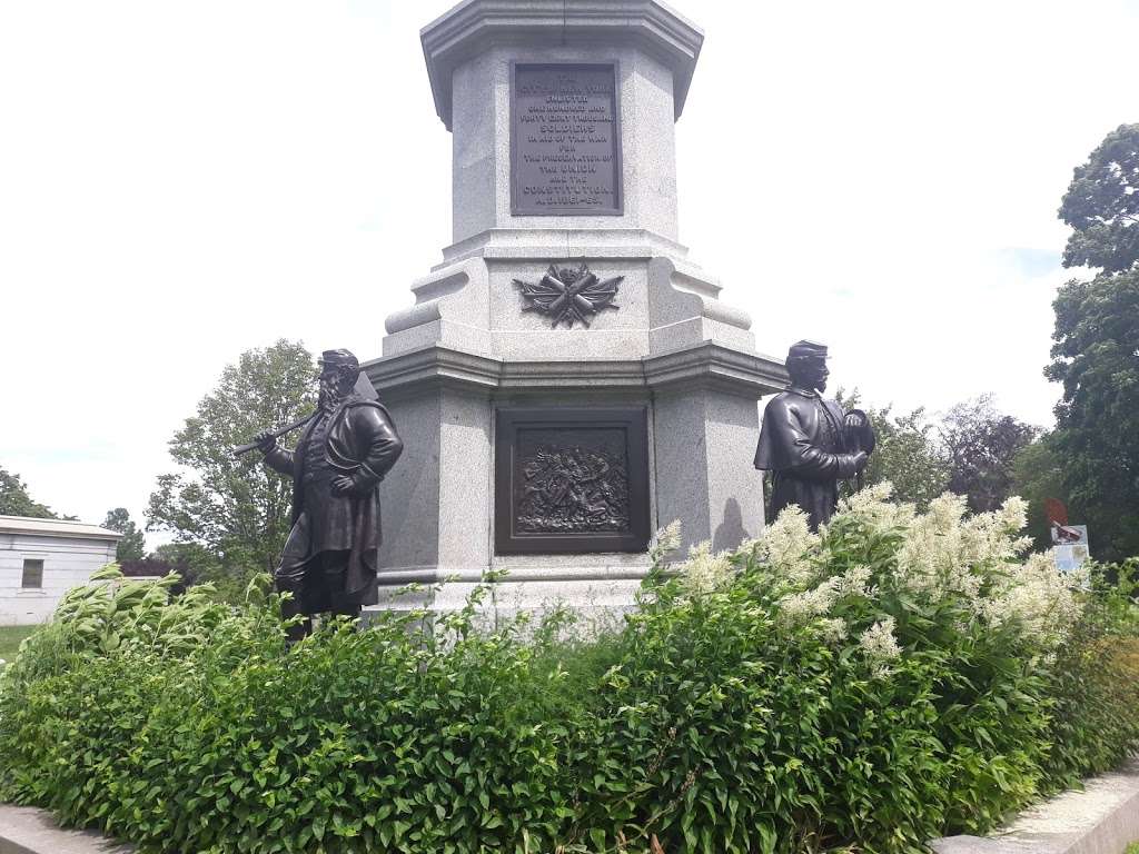 Hallmark Gold Crown | Staten Island, NY 10314, USA