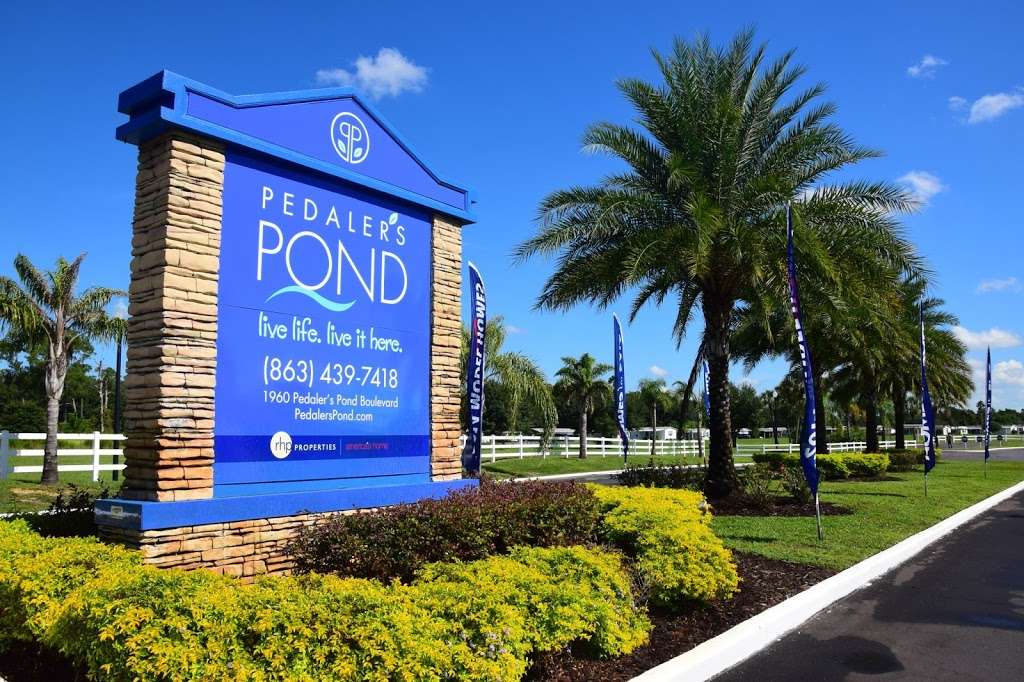 Pedalers Pond | 1960 Peddlers Pond Blvd, Lake Wales, FL 33859, USA | Phone: (863) 439-7418