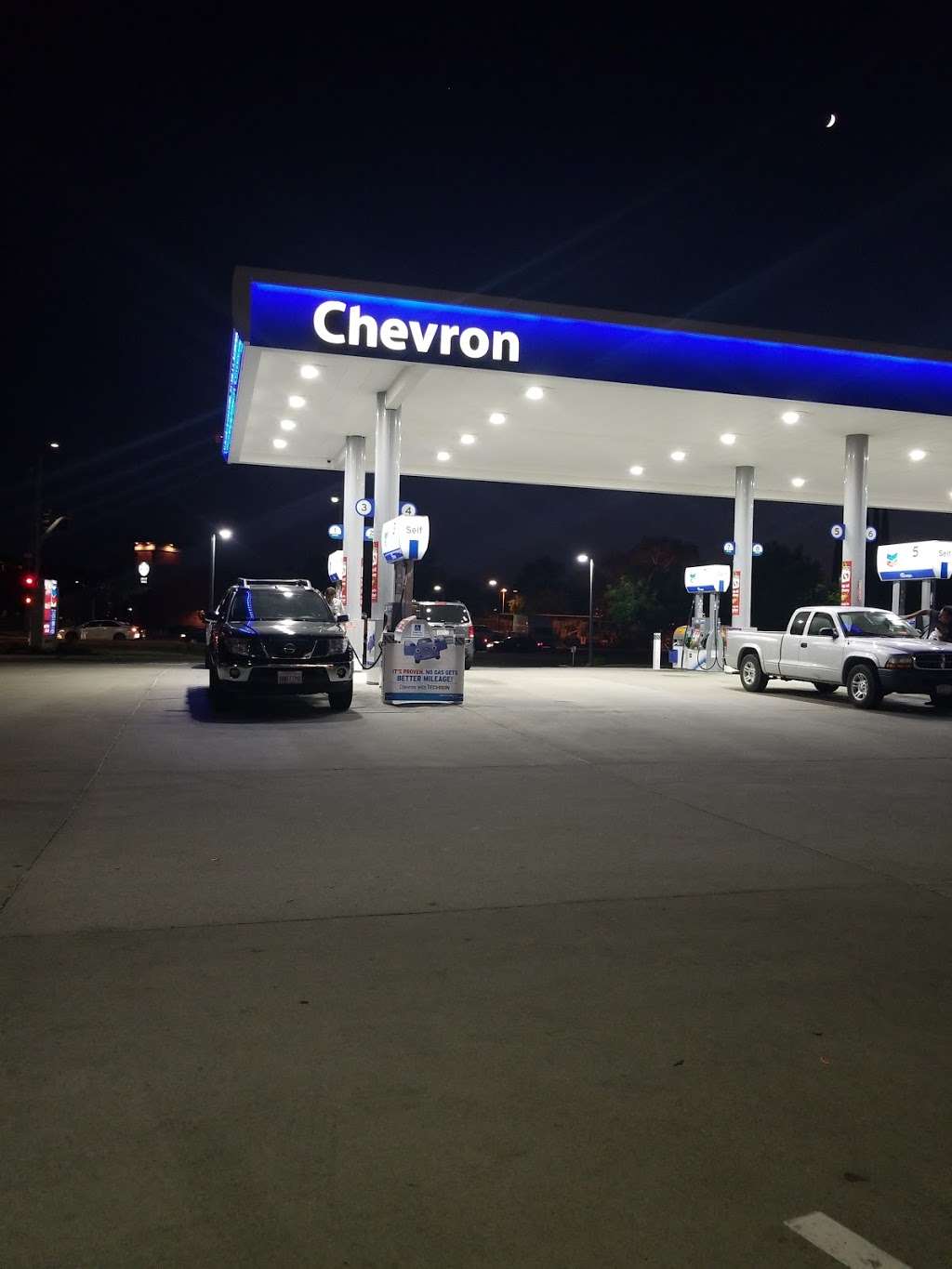 Chevron | 4295 Clayton Rd, Concord, CA 94521 | Phone: (925) 671-2116