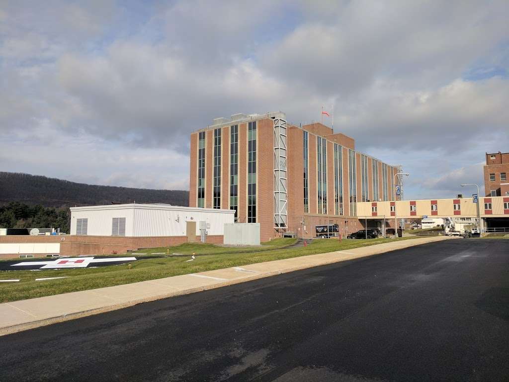 St. Lukes Hospital Miners Campus | 360 W Ruddle St, Coaldale, PA 18218, USA | Phone: (570) 645-2131