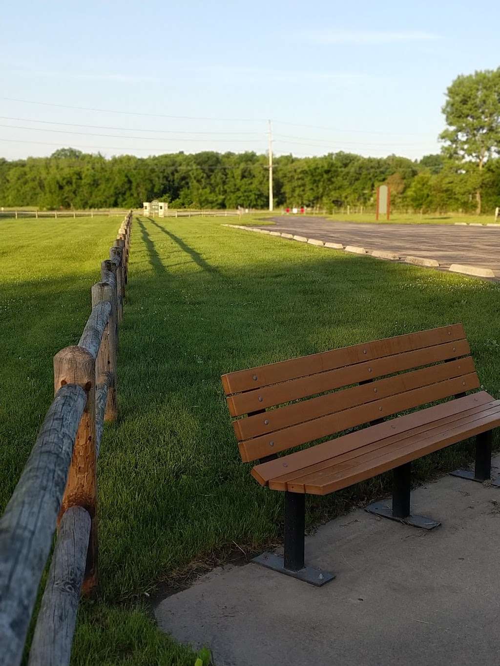 Kill Creek Streamway Dog Park | 33460 W 95th St, De Soto, KS 66018, USA