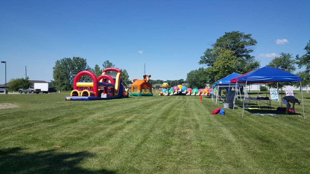 FUN JUMPS BOUNCE HOUSE RENTALS LLC | 6638 E 300 S, Greenfield, IN 46140, USA | Phone: (317) 223-7965