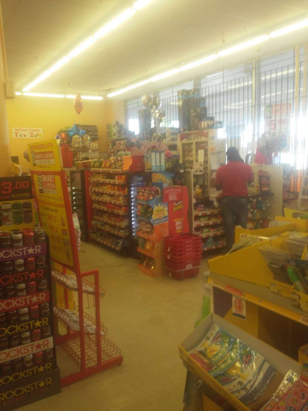 Family Dollar | 8900 NW 7th Ave, Miami, FL 33150 | Phone: (305) 696-4298