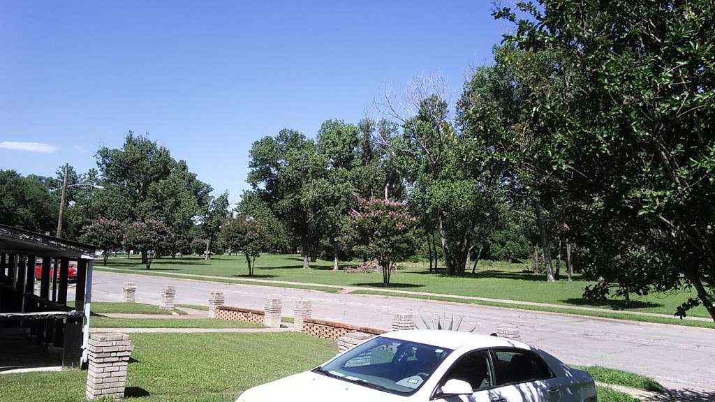 Arden Terrace Park | 2280 E Pentagon Pkwy, Dallas, TX 75241, USA